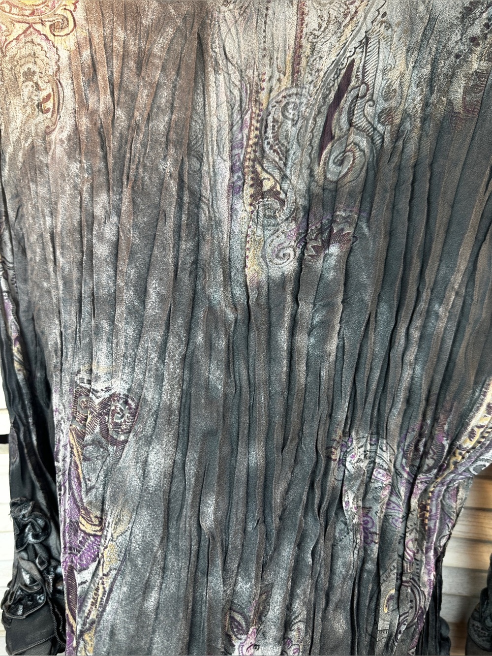 Vintage Crinkle Ruffled Sheer Gray & Purple Paisley Long Bell sleeve top XL Y2K - Picture 10 of 12